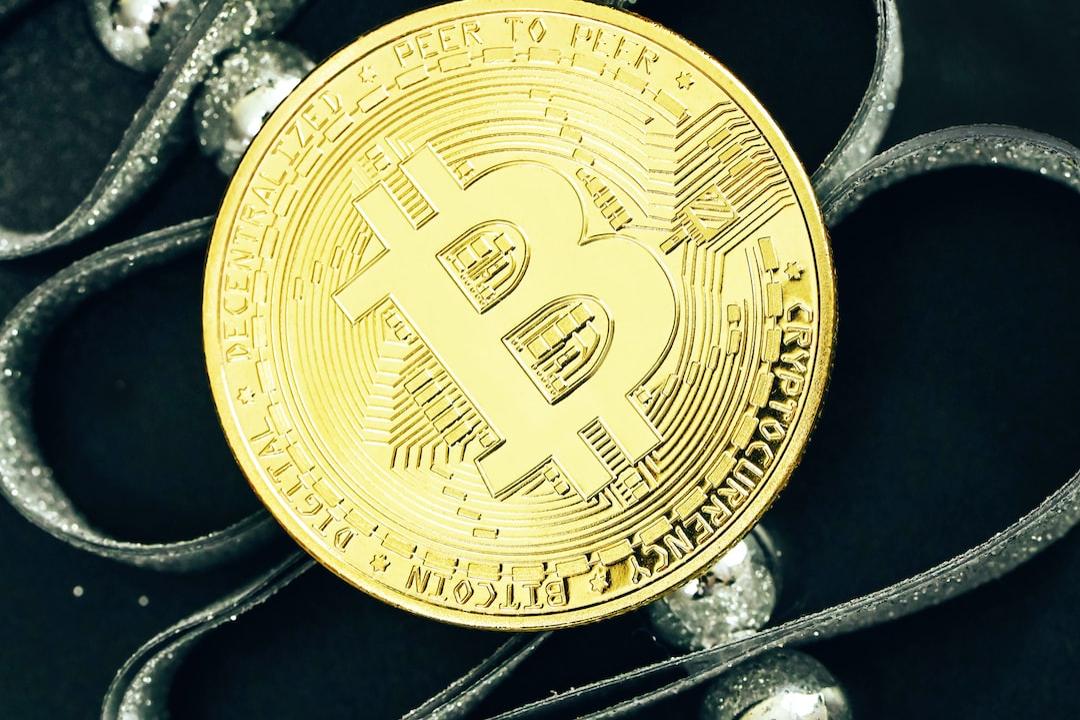 十大加密货币排名变动！XRP发起猛烈攻势， dethroned巨头！